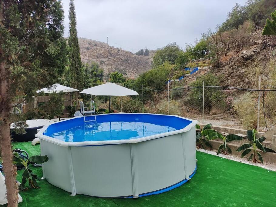 Casa En El Valle De Guainosaltos Адра Экстерьер фото